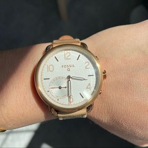 Fossil watch (beige/rose gold)
